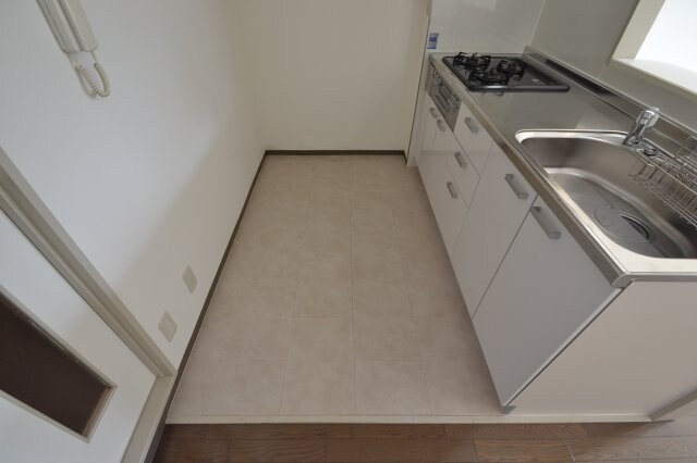 メゾン下沢の物件内観写真