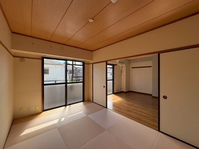 サンリッジ湊川の物件内観写真