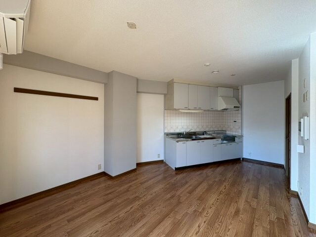 サンリッジ湊川の物件内観写真