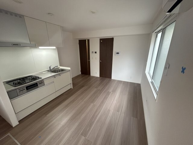 LAUREUS KUGA（ローレウス陸）の物件内観写真