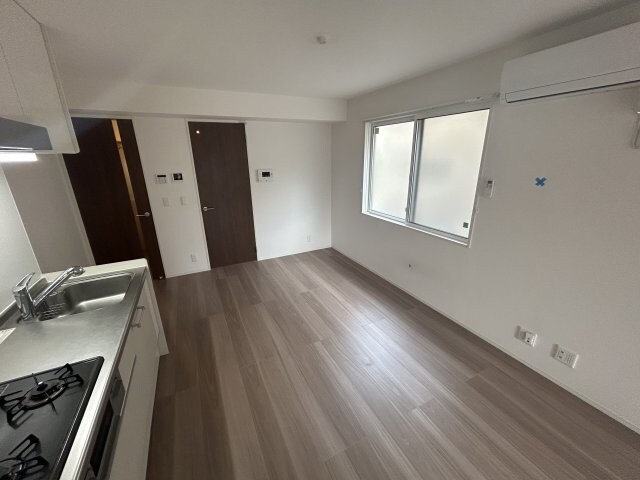 LAUREUS KUGA（ローレウス陸）の物件内観写真