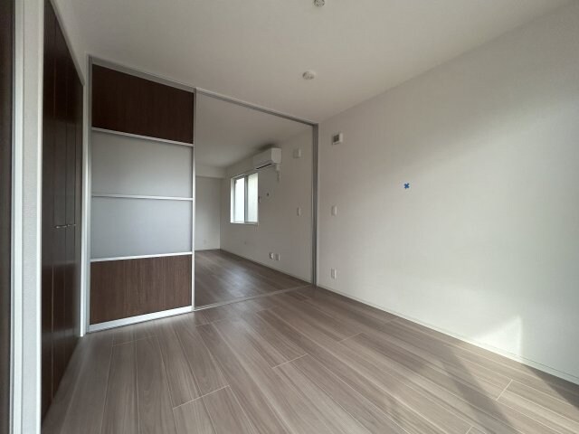 LAUREUS KUGA（ローレウス陸）の物件内観写真