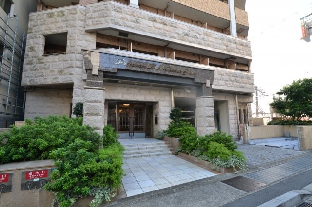 プレサンス神戸駅前グランツの物件外観写真