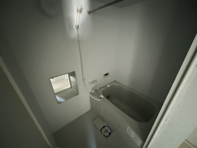 アクロス神戸灘アパートメントの物件内観写真