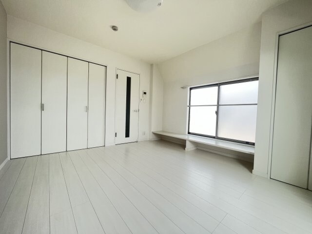 アクロス神戸灘アパートメントの物件内観写真