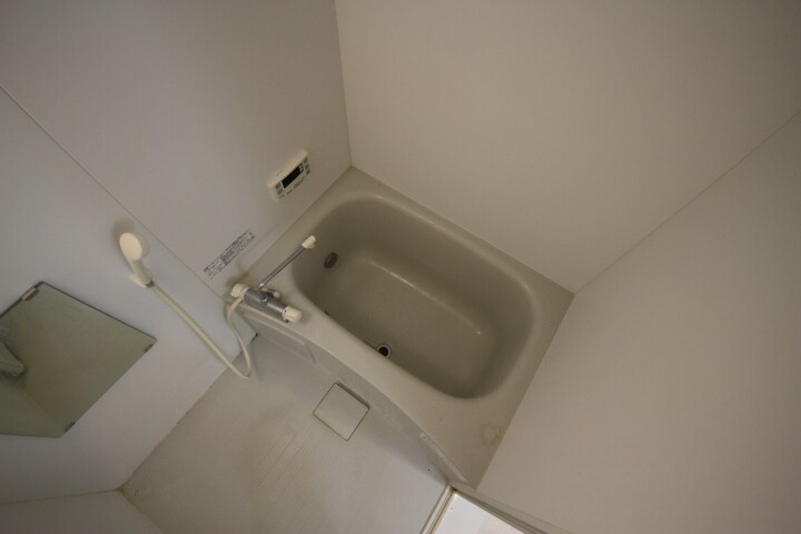 アクロス神戸灘アパートメントの物件内観写真