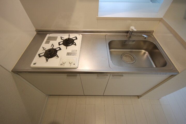 アクロス神戸灘アパートメントの物件内観写真