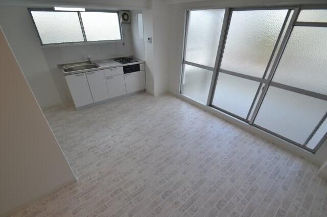 シルフィード・ドゥ・ARATAの物件内観写真