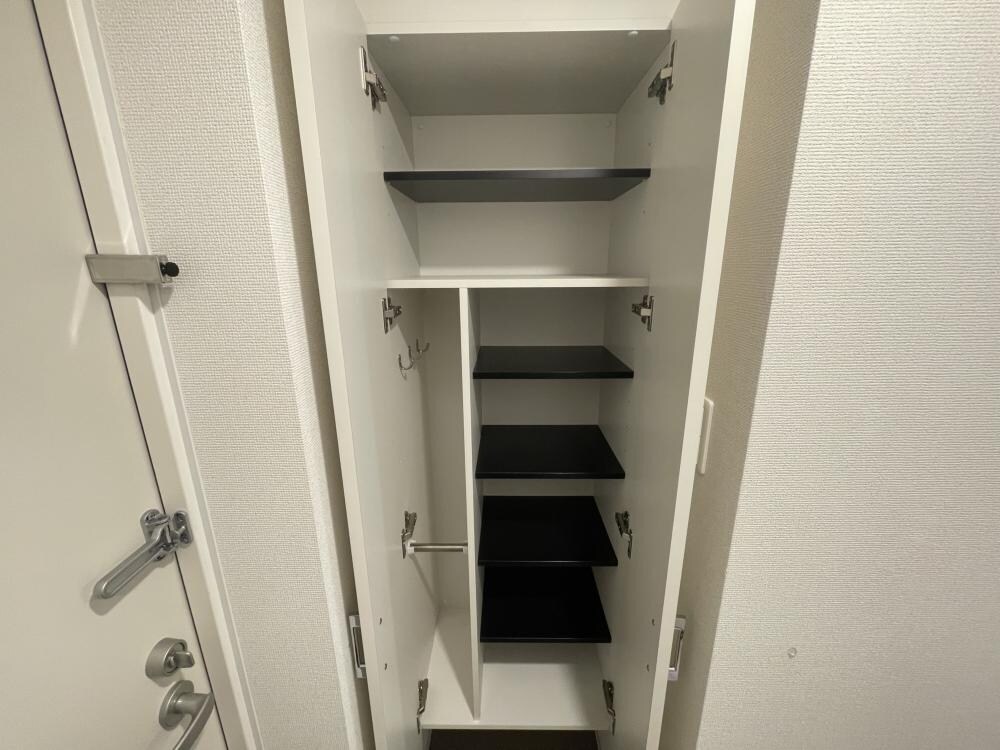 セレニテ神戸プリエの物件内観写真