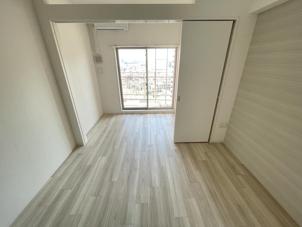 セレニテ神戸プリエの物件内観写真