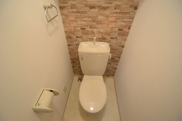 ラ・フォンテ三宮旭の物件内観写真