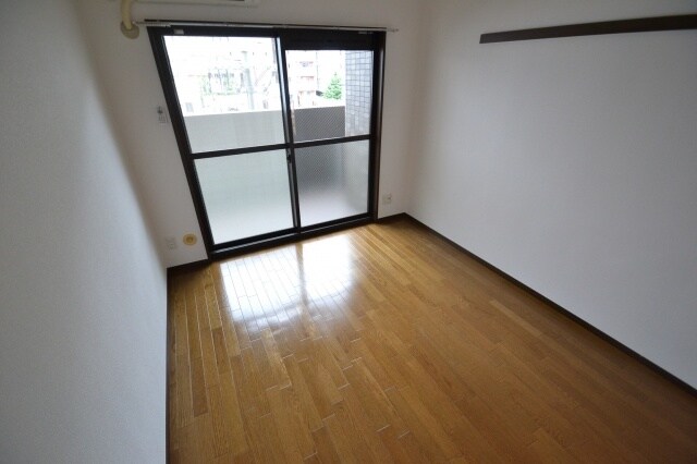 リーガル新神戸の物件内観写真