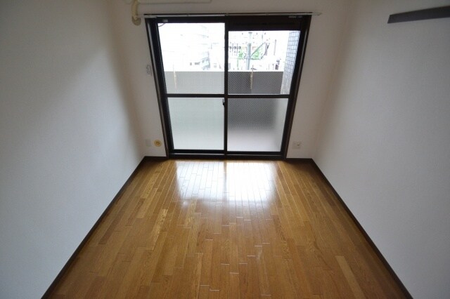 リーガル新神戸の物件内観写真