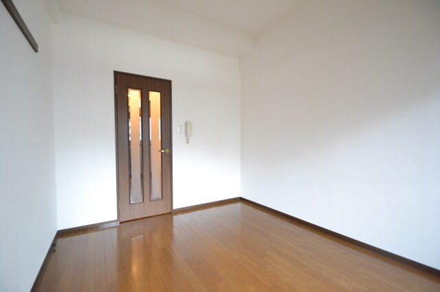 リーガル新神戸の物件内観写真