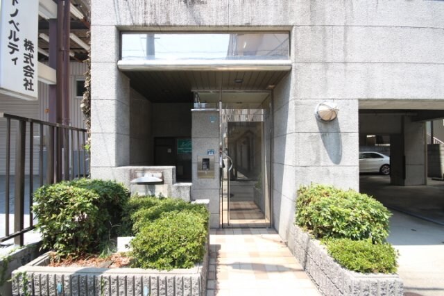 グランパラッツォの物件外観写真