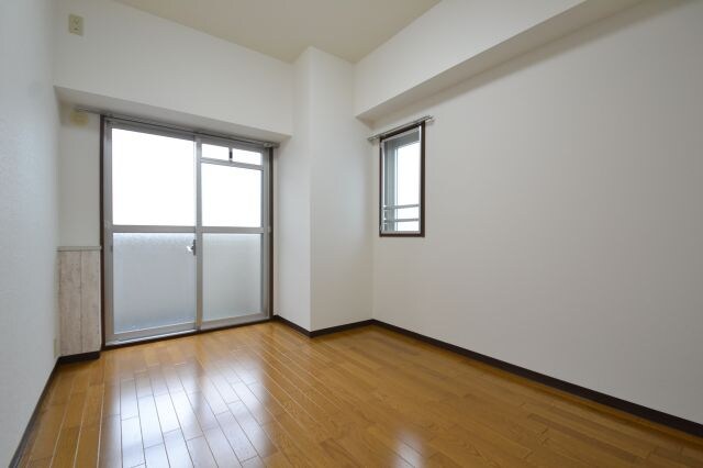 プレザン新神戸の物件内観写真