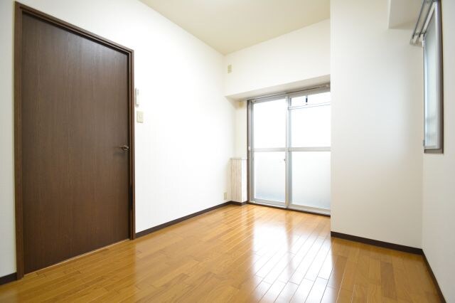 プレザン新神戸の物件内観写真