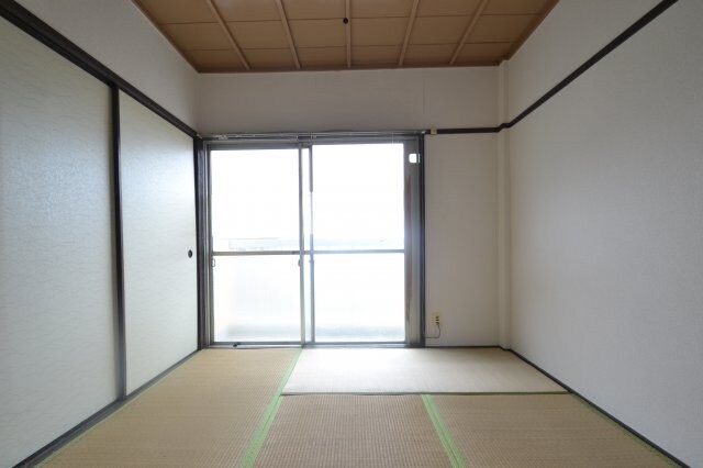 氷室ハイツの物件内観写真