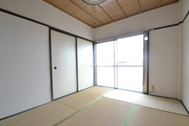 氷室ハイツの物件内観写真