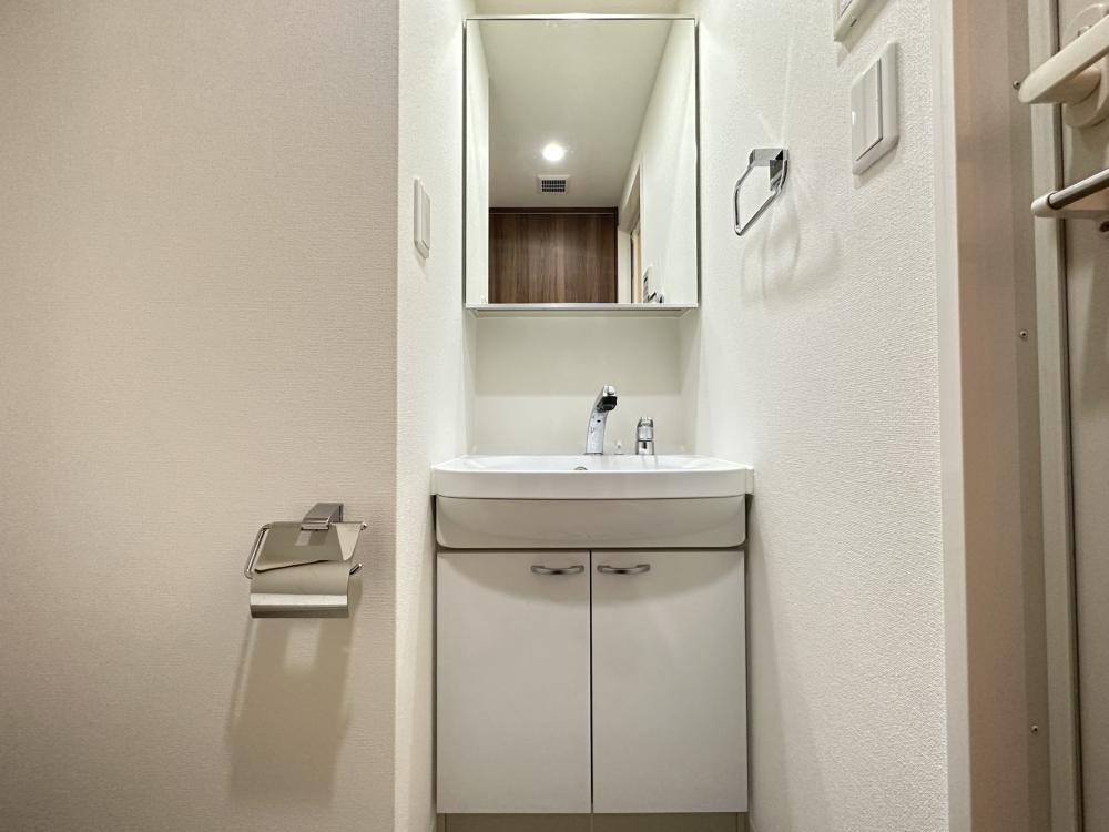 エステムコートみなと元町THE　FIRSTの物件内観写真