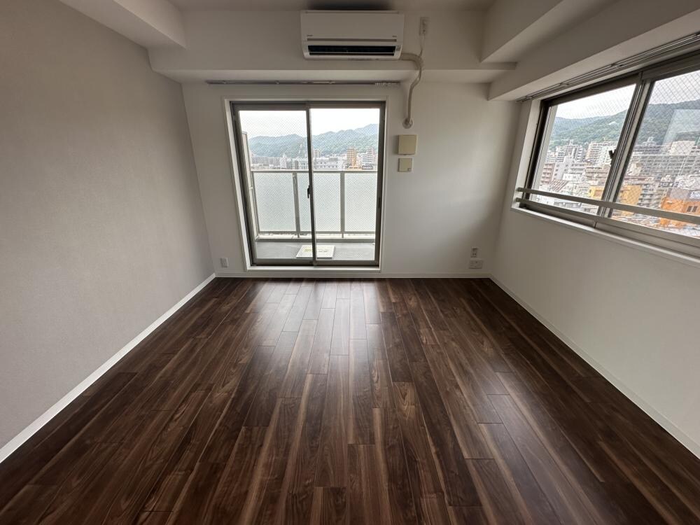 エステムコートみなと元町THE　FIRSTの物件内観写真