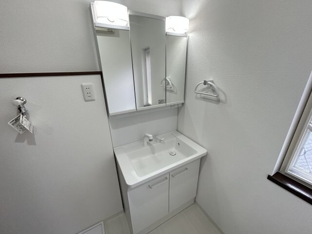 住吉宮町3丁目　貸戸建の物件内観写真