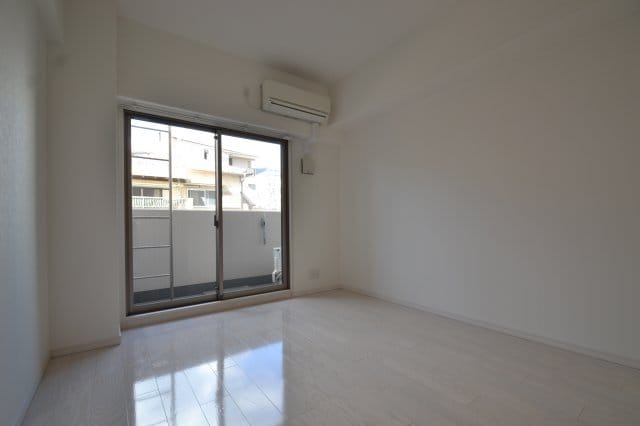 ファーストレジデンス三宮EASTの物件内観写真