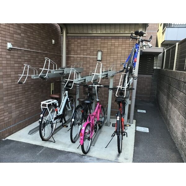 ニューシティアパートメンツ円上町の物件内観写真