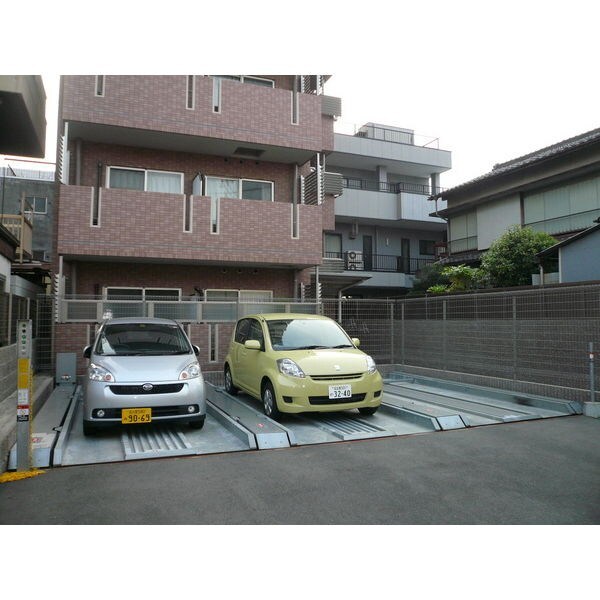 ニューシティアパートメンツ円上町の物件内観写真