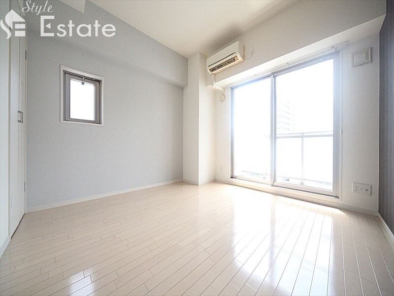 izumiの物件内観写真