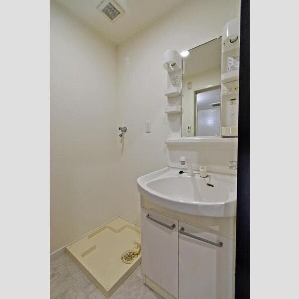 サウス名駅の物件内観写真