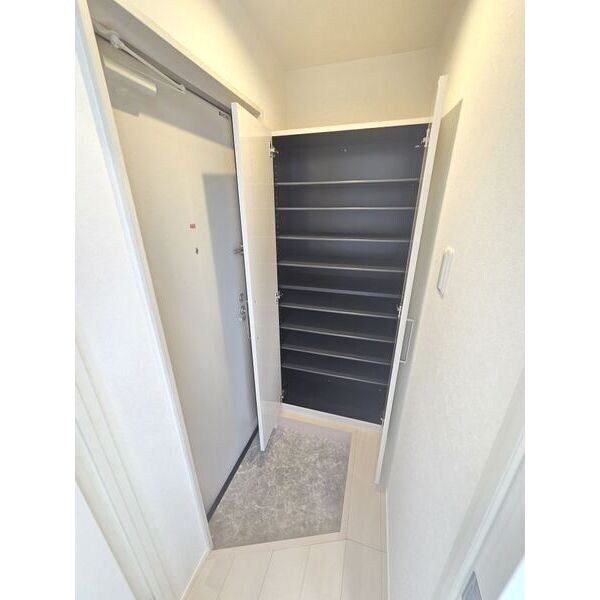 メゾン・ド・サントリナの物件内観写真