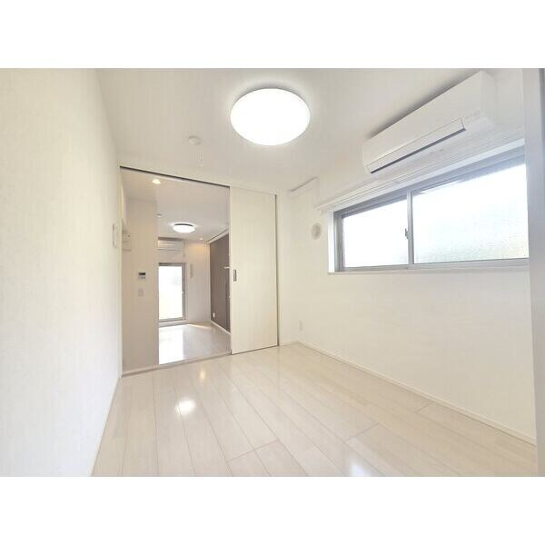 メゾン・ド・サントリナの物件内観写真