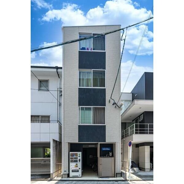Casa Avenue Tsurumaiの物件外観写真
