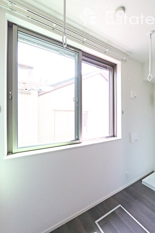 エレガンス牛立の物件内観写真