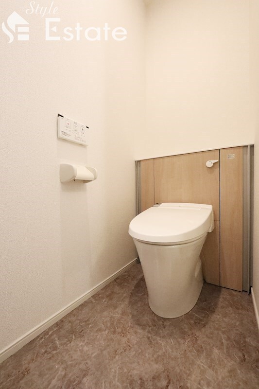 エレガンス牛立の物件内観写真