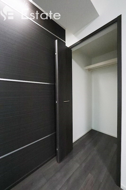 エレガンス牛立の物件内観写真