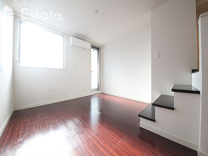 ピアチェーレ新栄の物件内観写真