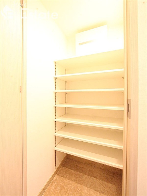 ザ・パークハビオ名古屋松原の物件内観写真