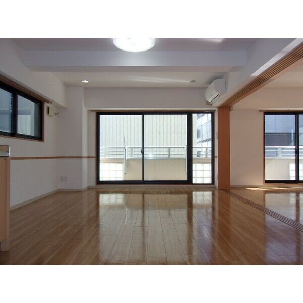 サン・マルノウチビルの物件内観写真