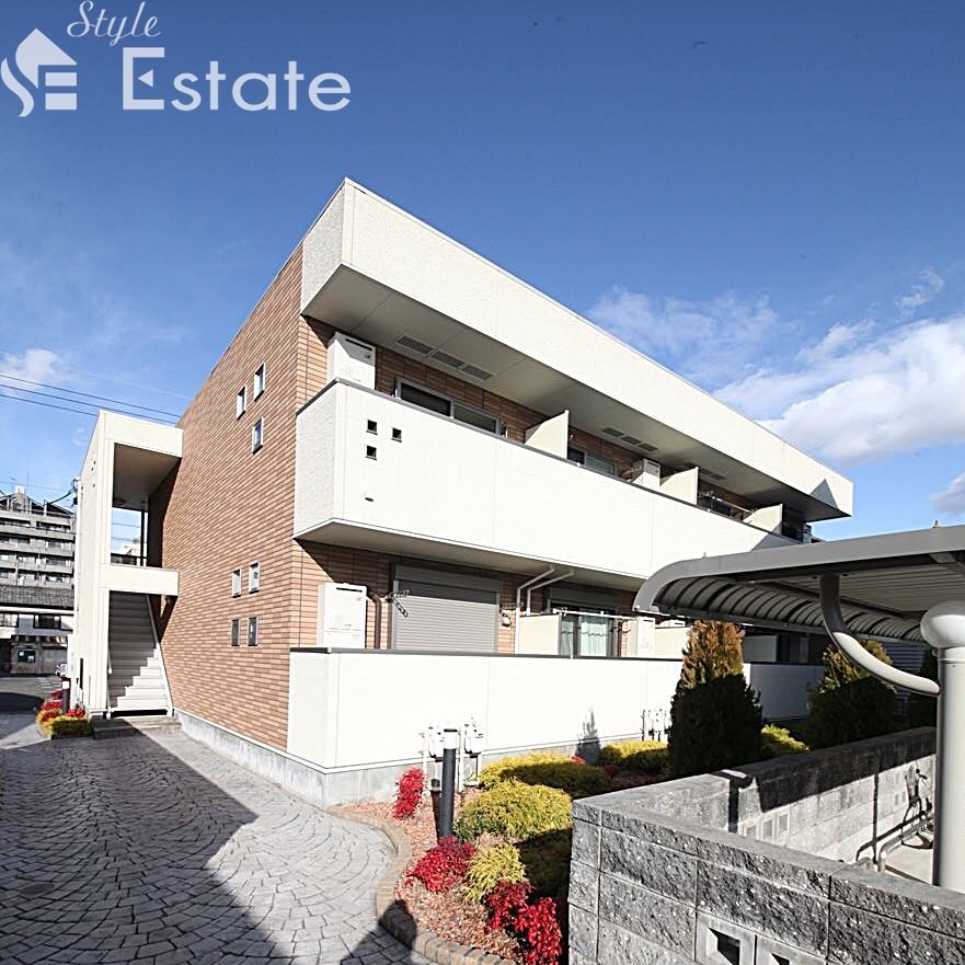 クレアシオンの物件外観写真