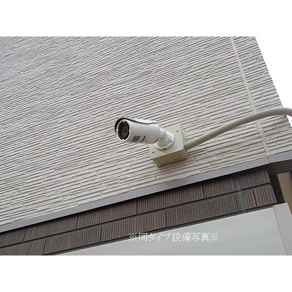 ラ・フュンフの物件外観写真