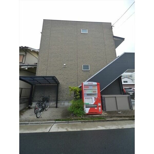 Lucie本陣の物件外観写真