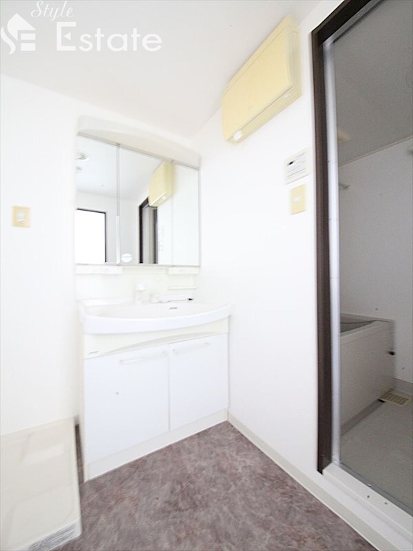 フォレシティ新栄の物件内観写真