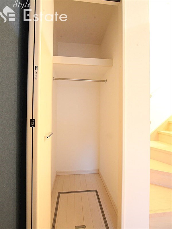 カーサ・フィオーレRの物件内観写真