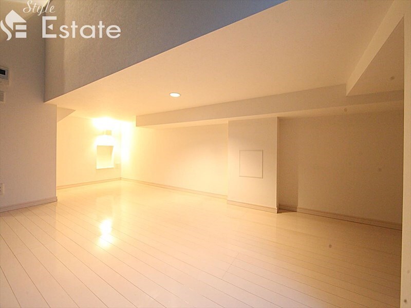 カーサ・フィオーレRの物件内観写真