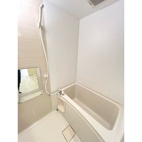 カーサ・フィオーレRの物件内観写真