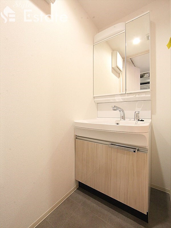 プレサンスＴＨＥ大須観音の物件内観写真