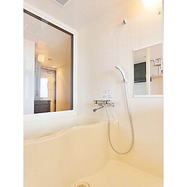 ラクロアの物件内観写真