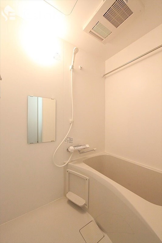 パインテール千成の物件内観写真